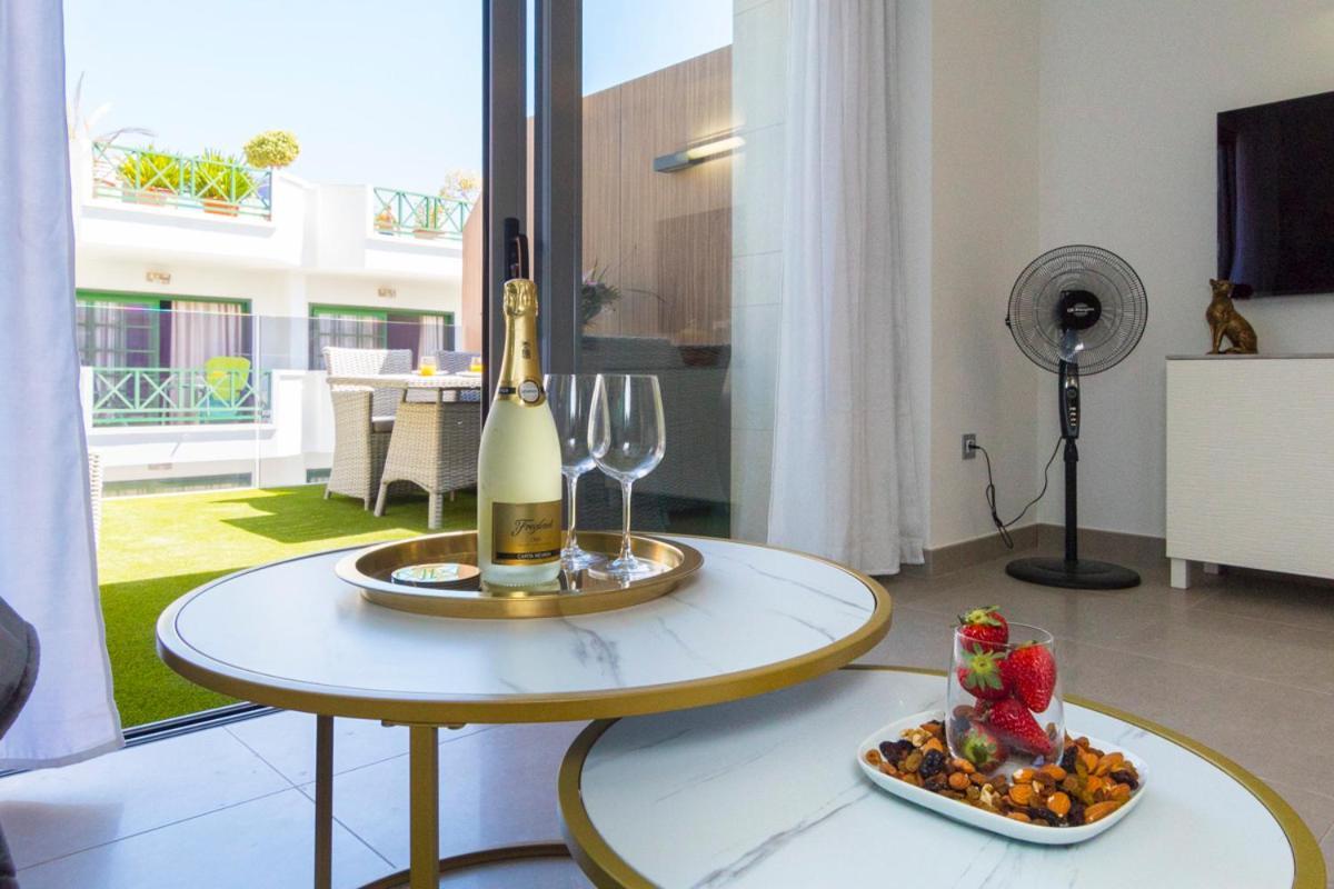 Factoria Boutique Apartments Arguineguin Exterior photo